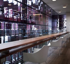 Стул с подлокотниками Mayfair Стул с подлокотниками Mayfair фабрика Tacchini