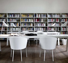 Стул с подлокотниками Parentesi Light Стул с подлокотниками Parentesi Light фабрика Tacchini