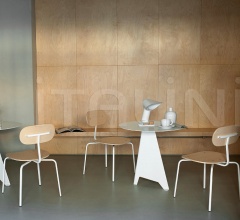 Стул T-Chair Стул T-Chair фабрика Tacchini