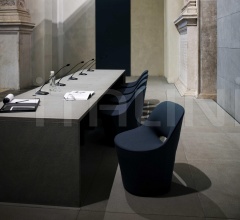 Стул Eddy Стул Eddy фабрика Tacchini