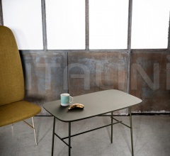 Журнальный столик Kelly W Журнальный столик Kelly W фабрика Tacchini