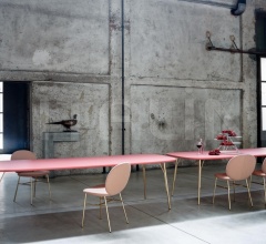 Стол обеденный Kelly T Стол обеденный Kelly T фабрика Tacchini