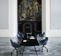 Письменный стол Nastro Письменный стол Nastro фабрика Tacchini