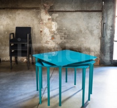 Стол обеденный Spindle Стол обеденный Spindle фабрика Tacchini