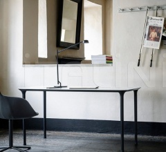 Стол обеденный Spindle Стол обеденный Spindle фабрика Tacchini