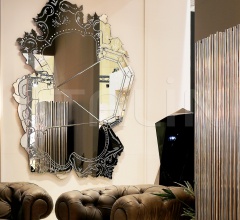 Настенное зеркало VENICE Настенное зеркало VENICE фабрика Boca do Lobo