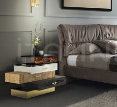 Тумбочка FRANK фабрика Boca do Lobo