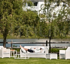 Кресло Barcelona Lounge chair фабрика Dedon