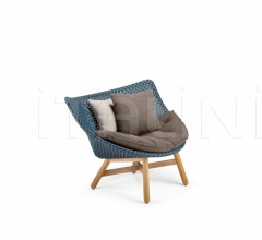 Кресло Mbrace Lounge chair фабрика Dedon