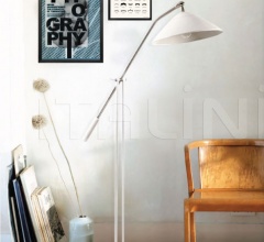 Итальянские Напольные светильники - Напольный светильник ARMSTRONG Итальянские Напольные светильники - Напольный светильник ARMSTRONG фабрика Delightfull