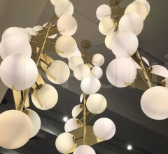 Люстра PLANE DROP CHANDELIER Люстра PLANE DROP CHANDELIER фабрика Tom Dixon