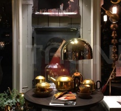 Настольная лампа BELL TABLE LIGHT BRASS Настольная лампа BELL TABLE LIGHT BRASS фабрика Tom Dixon