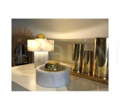 Настольная лампа STONE TABLE Настольная лампа STONE TABLE фабрика Tom Dixon
