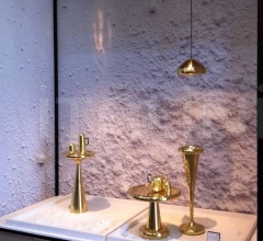 Столик SPUN TABLE SHORT Столик SPUN TABLE SHORT фабрика Tom Dixon