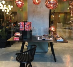 Стул FAN DINING CHAIR Стул FAN DINING CHAIR фабрика Tom Dixon