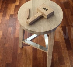 Табурет OFFCUT STOOL 650MM Табурет OFFCUT STOOL 650MM фабрика Tom Dixon