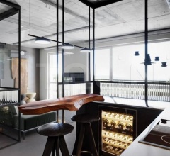 Барный стул SLAB BAR STOOL Барный стул SLAB BAR STOOL фабрика Tom Dixon