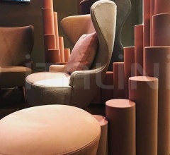 Кресло WINGBACK MICRO CHAIR Кресло WINGBACK MICRO CHAIR фабрика Tom Dixon