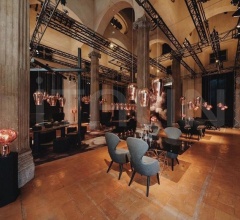 Стул WINGBACK DINING CHAIR Стул WINGBACK DINING CHAIR фабрика Tom Dixon
