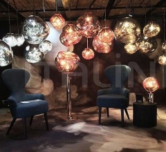 Стул WINGBACK DINING CHAIR Стул WINGBACK DINING CHAIR фабрика Tom Dixon