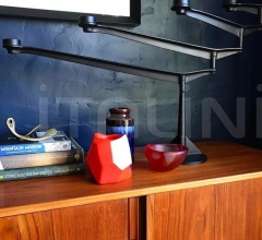 Подсвечник SPIN CANDELABRA Подсвечник SPIN CANDELABRA фабрика Tom Dixon