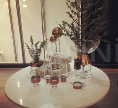 Ваза TANK VASE STEM Ваза TANK VASE STEM фабрика Tom Dixon