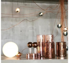 Ваза TANK VASE STEM Ваза TANK VASE STEM фабрика Tom Dixon