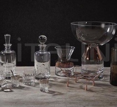 Ваза TANK VASE MEDIUM Ваза TANK VASE MEDIUM фабрика Tom Dixon