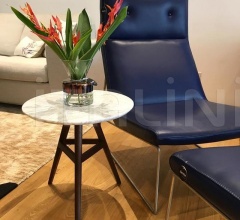 Ваза TANK VASE MEDIUM Ваза TANK VASE MEDIUM фабрика Tom Dixon