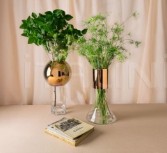 Ваза TANK POST VASE Ваза TANK POST VASE фабрика Tom Dixon