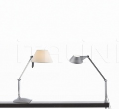 Итальянские Настольные светильники - Настольная лампа Petite T Итальянские Настольные светильники - Настольная лампа Petite T фабрика B Lux