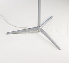 Итальянские Настольные светильники - Настольная лампа Ronda T Итальянские Настольные светильники - Настольная лампа Ronda T фабрика B Lux