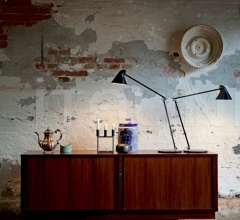 Настольная лампа NJP Настольная лампа NJP фабрика Louis Poulsen