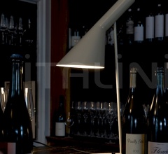 Настольная лампа AJ Настольная лампа AJ фабрика Louis Poulsen