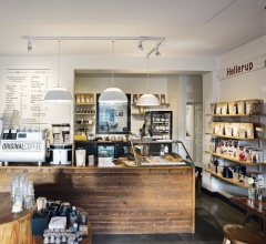 Подвесной светильник AJ Royal фабрика Louis Poulsen