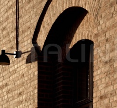 Итальянские Уличные светильники - Светильник Toldbod 220/290 фабрика Louis Poulsen