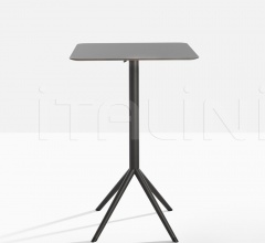 Барный стол OTX 887/TAQ Барный стол OTX 887/TAQ фабрика Potocco