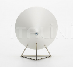 Часы Desk Clocks - Cone Clock Часы Desk Clocks - Cone Clock фабрика Vitra