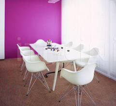 Стул Eames Plastic Armchair DAR Стул Eames Plastic Armchair DAR фабрика Vitra