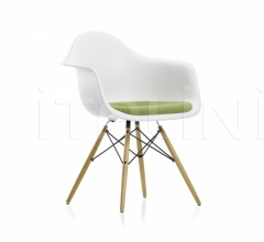 Стул с подлокотниками Eames Plastic Armchair DAW Стул с подлокотниками Eames Plastic Armchair DAW фабрика Vitra