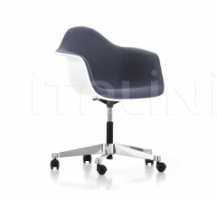 Кресло Eames Plastic Armchair PACC Кресло Eames Plastic Armchair PACC фабрика Vitra