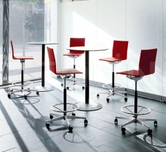Кресло .04 Counter Кресло .04 Counter фабрика Vitra