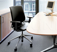 Кресло Meda Chair Кресло Meda Chair фабрика Vitra