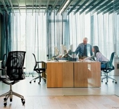 Кресло Meda Chair Кресло Meda Chair фабрика Vitra