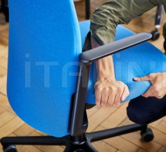 Кресло Pacific Chair Кресло Pacific Chair фабрика Vitra