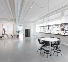 Кресло Pivot High Stool Кресло Pivot High Stool фабрика Vitra