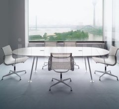 Кресло Aluminium Chairs EA 105/107/108 Кресло Aluminium Chairs EA 105/107/108 фабрика Vitra