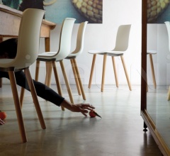 Стул HAL Wood Стул HAL Wood фабрика Vitra
