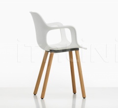 Стул с подлокотником HAL Armchair Wood Стул с подлокотником HAL Armchair Wood фабрика Vitra