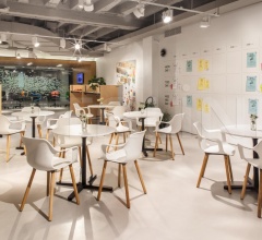 Стул с подлокотником HAL Armchair Wood Стул с подлокотником HAL Armchair Wood фабрика Vitra